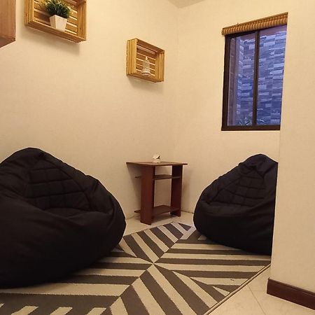 Apto Idoneo Para Descansar Muy Central En El Poblado Apartment Medellin Luaran gambar